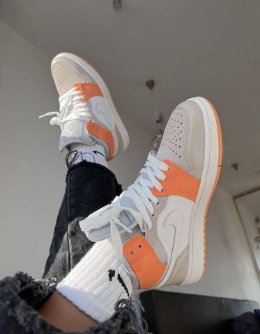 Nike Air Jordan Retro 
