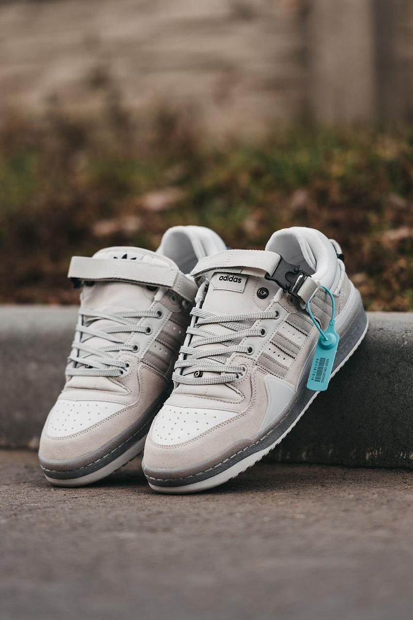 Кросівки Bad Bunny x Adidas Forum Low Light Grey Cloud White 2764 фото