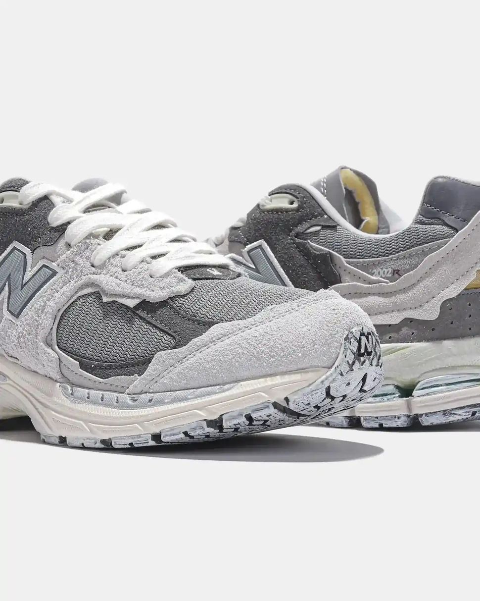 New Balance 2002R Protection Pack Grey Black