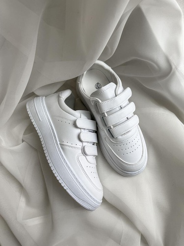 Sneakers White 3