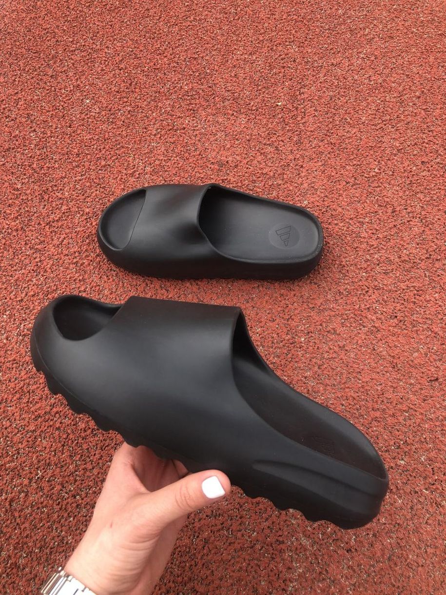 Шльопанці Adidas Yeezy Slide Black 2022 3309 фото