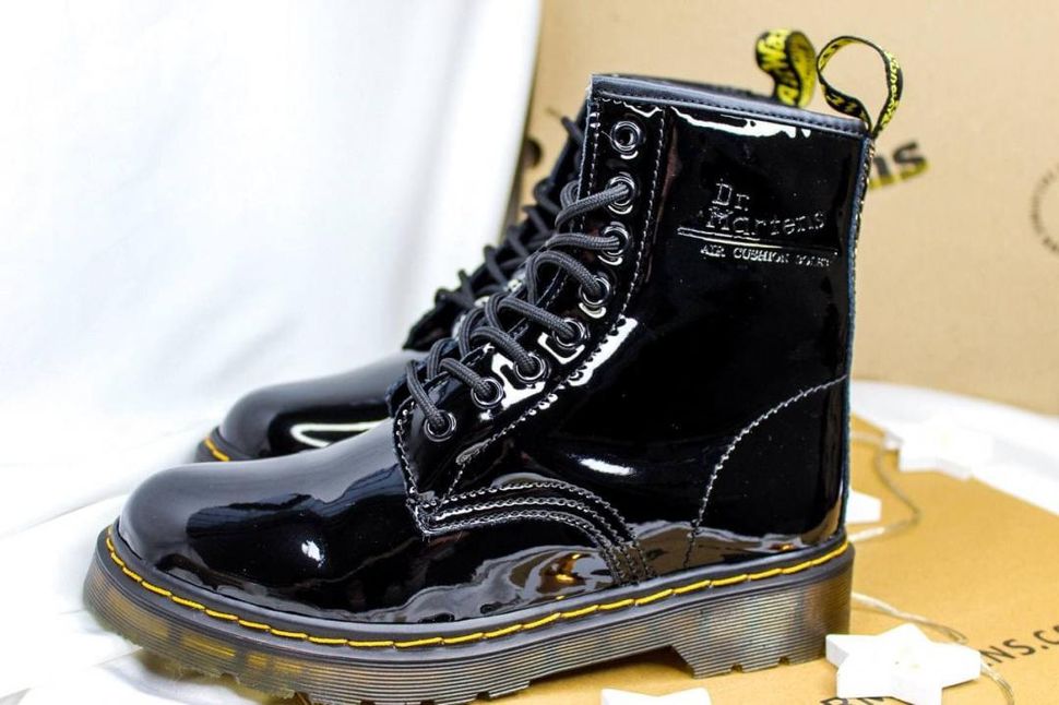 Зимові Черевики Dr. Martens Patent Black Logo 4208 фото