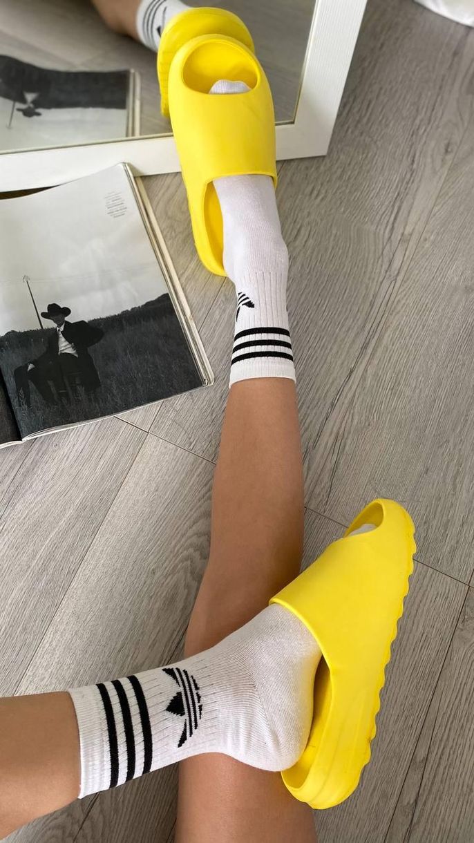 Шльопанці Adidas Yeezy Slide Yellow 7937 фото