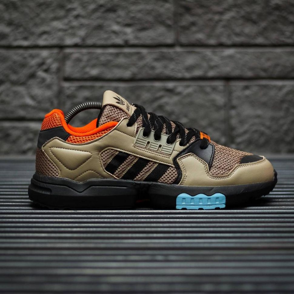 Кроссовки Adidas ZX Torsion Beige Black Orange 8950 фото