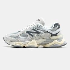 New Balance 9060 Sea Salt Grey