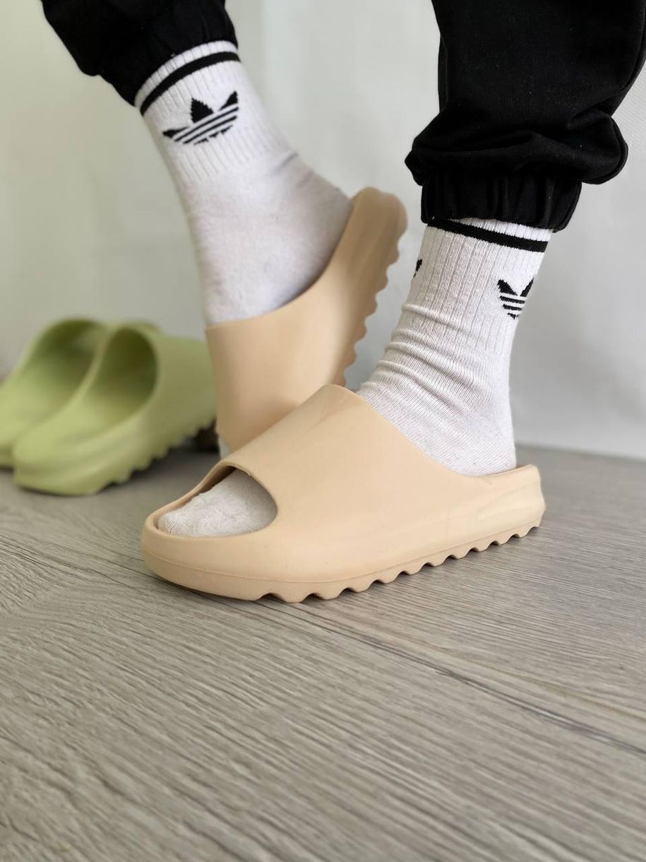 Шлепанцы Adidas Yeezy Slide Desert 2 7571 фото