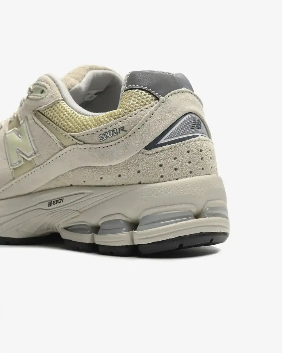 New Balance 2002R Light Beige Yellow