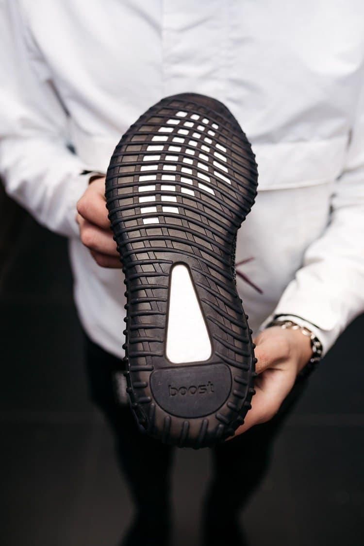 Кросівки Adidas Yeezy Boost 350 V2 Holiday 2 (Повний Рефлектив) 3094 фото