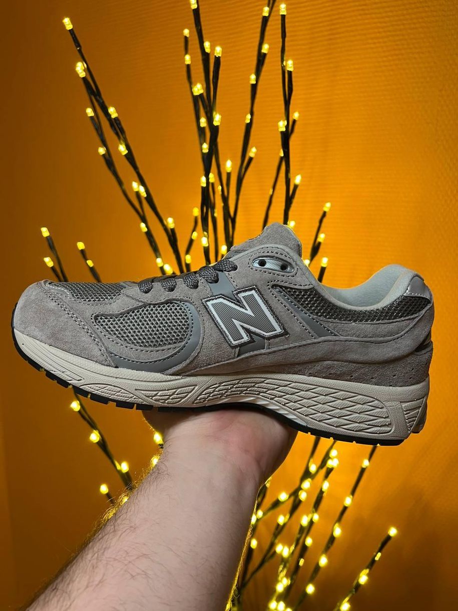 Кросівки New Balance 2002r Grey Black 5182 фото