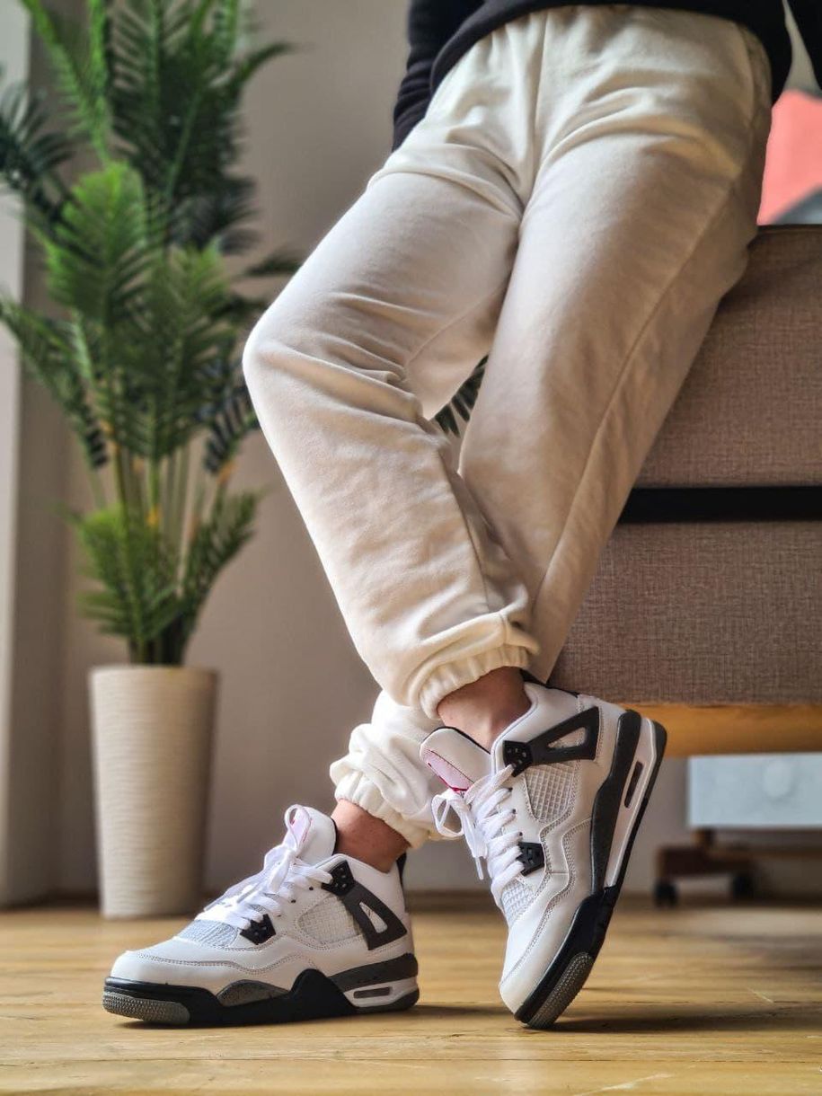 Баскетбольные кроссовки Nike Air Jordan Retro 4 White Cement 2198 фото