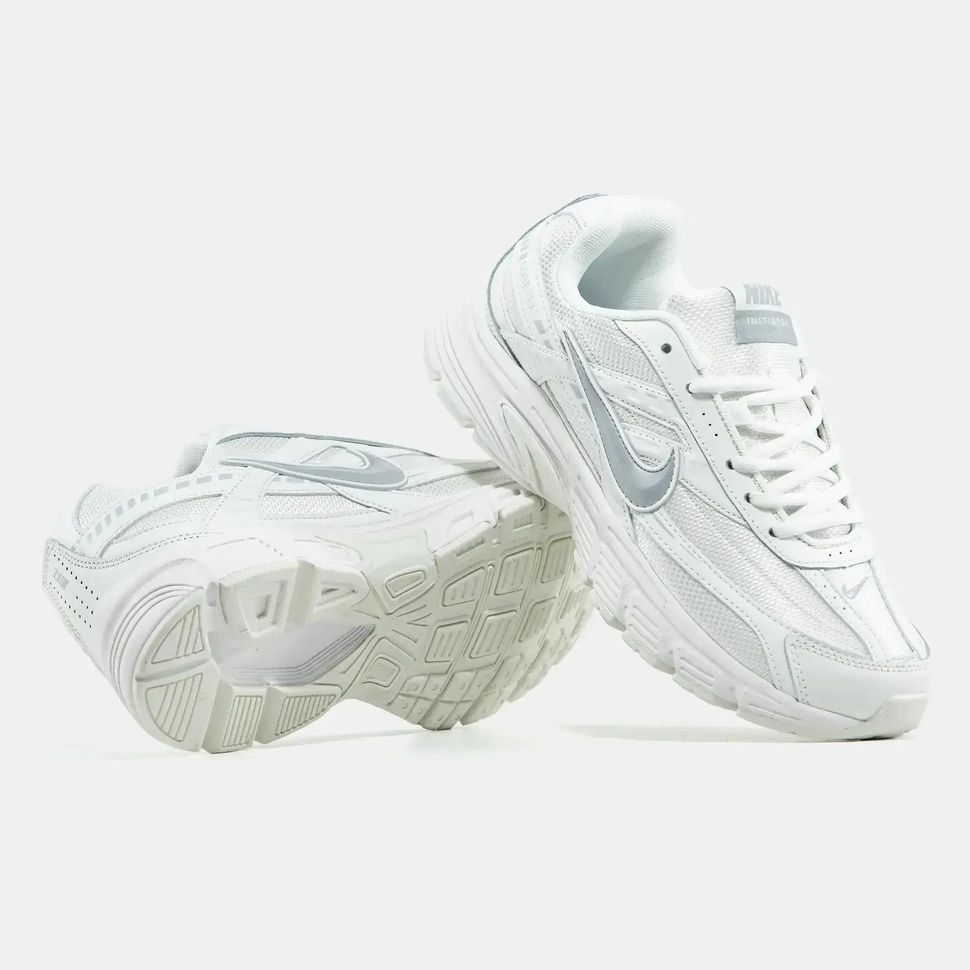 Nike Initiator Gore-Tex White Silver