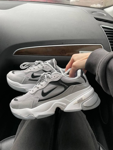 Nike Pro Grey White Black 780 фото