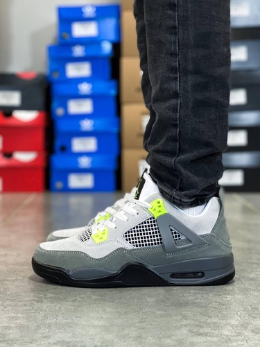 Баскетбольные кроссовки Nike Air Jordan Retro 4 SE Neon 2.0 3155 фото