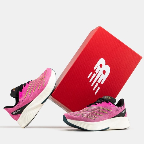 New Balance Fuel Cell RC Elite Pink 9119 фото
