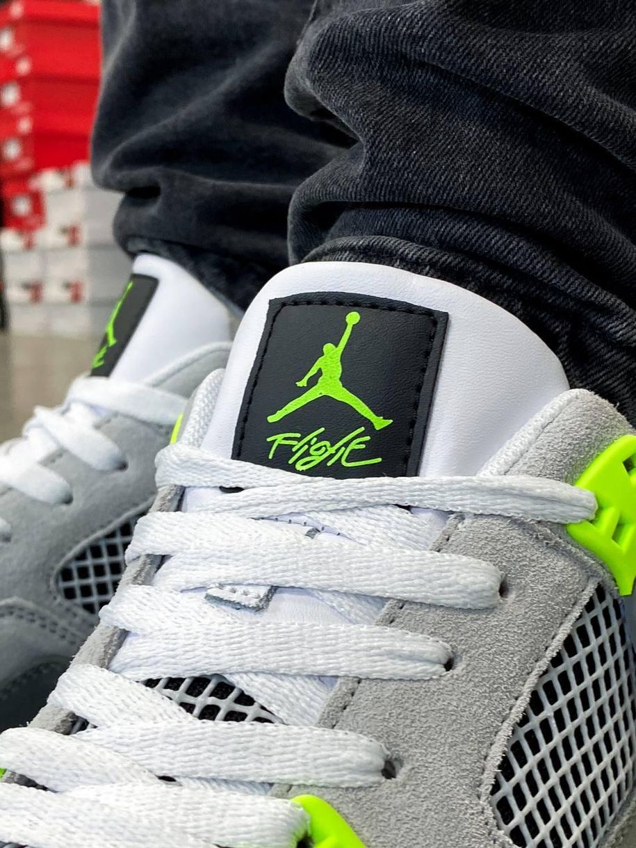 Баскетбольні кросівки Nike Air Jordan Retro 4 SE Neon 2.0 3155 фото