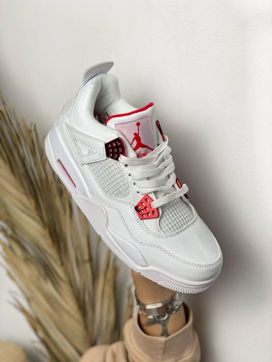 Баскетбольні кросівки Nike Air Jordan Retro 4 White Red 2196 фото
