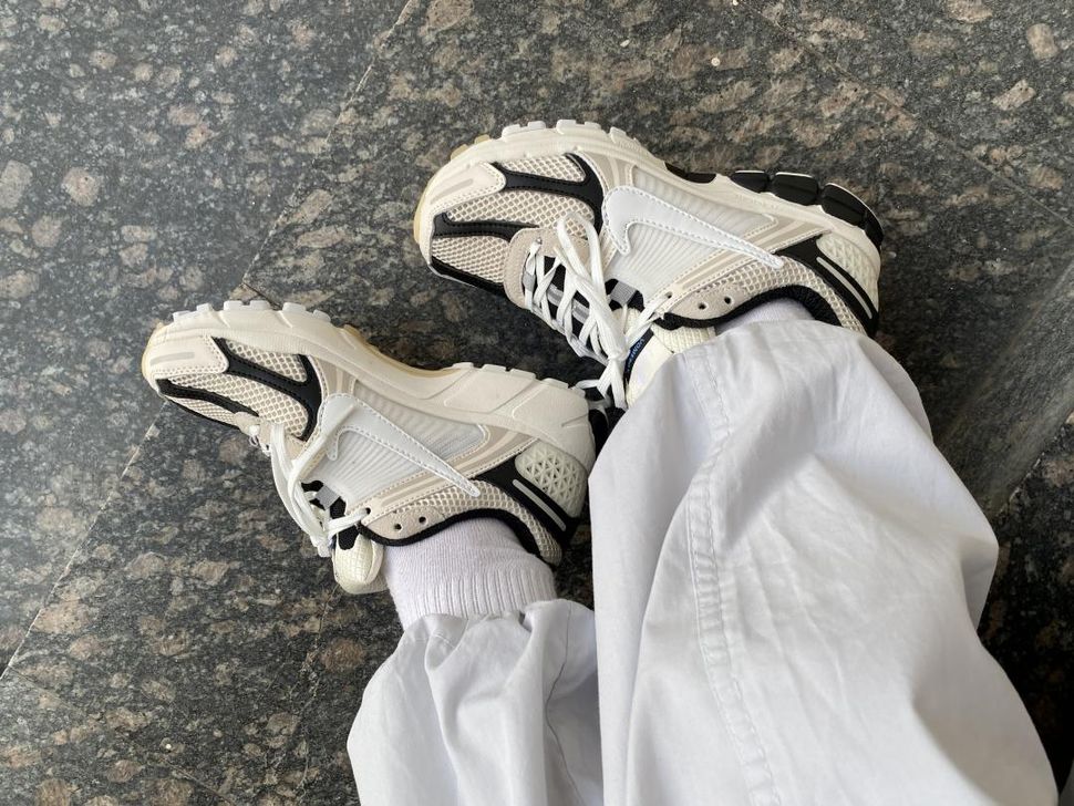 Кросівки Nike Zoom Vomero 5 Beige White Black 9423 фото