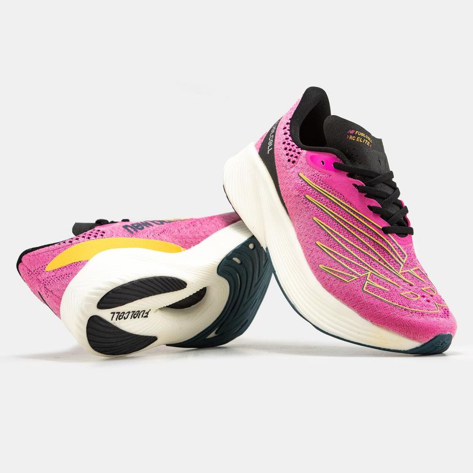 Кросівки New Balance Fuel Cell RC Elite Pink 9119 фото