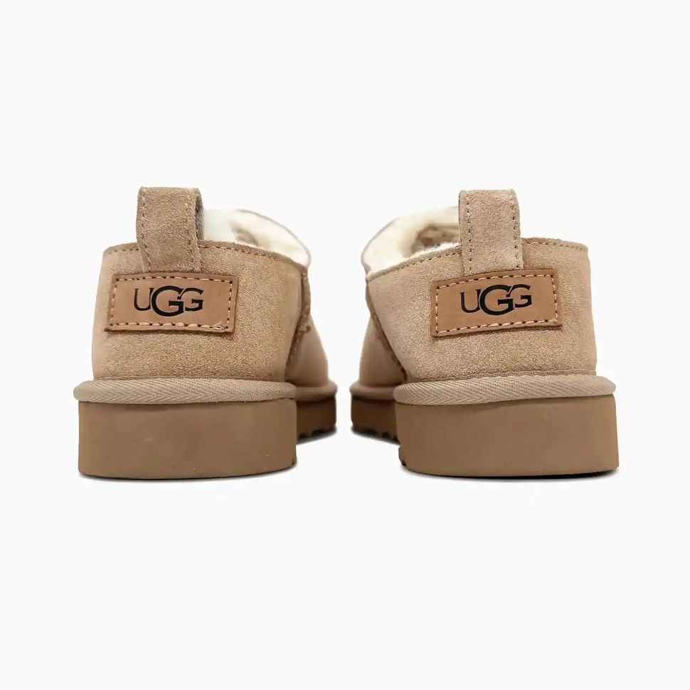 UGG Classic Micro Boot Beige