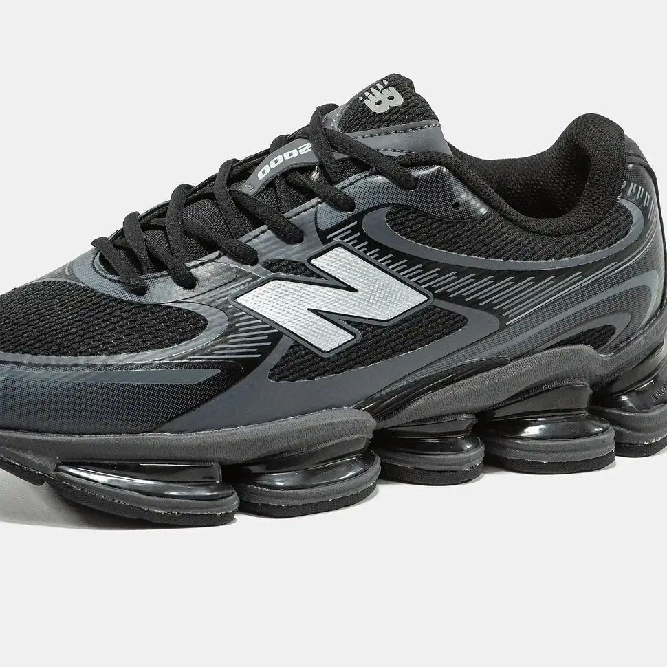 New Balance 2000 Black Silver, 40