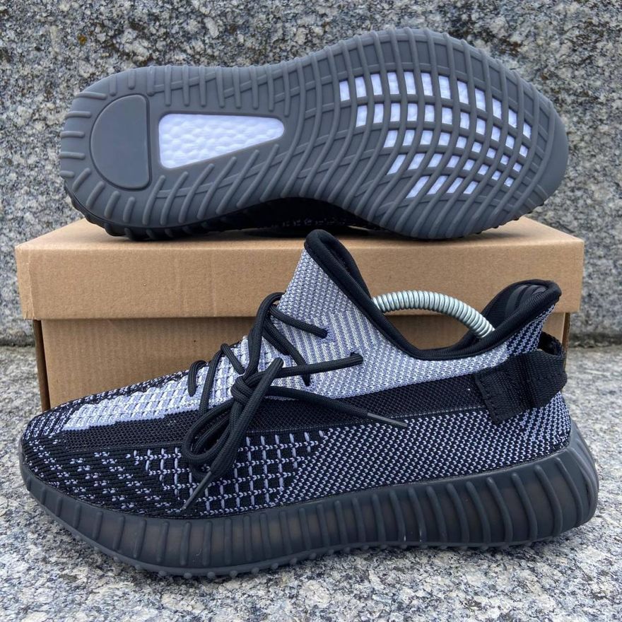 adidas yeezy boost 350 v2 carbon reflective