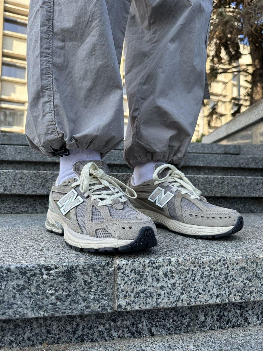 Кроссовки New Balance 1906R Dark Beige 9301 фото