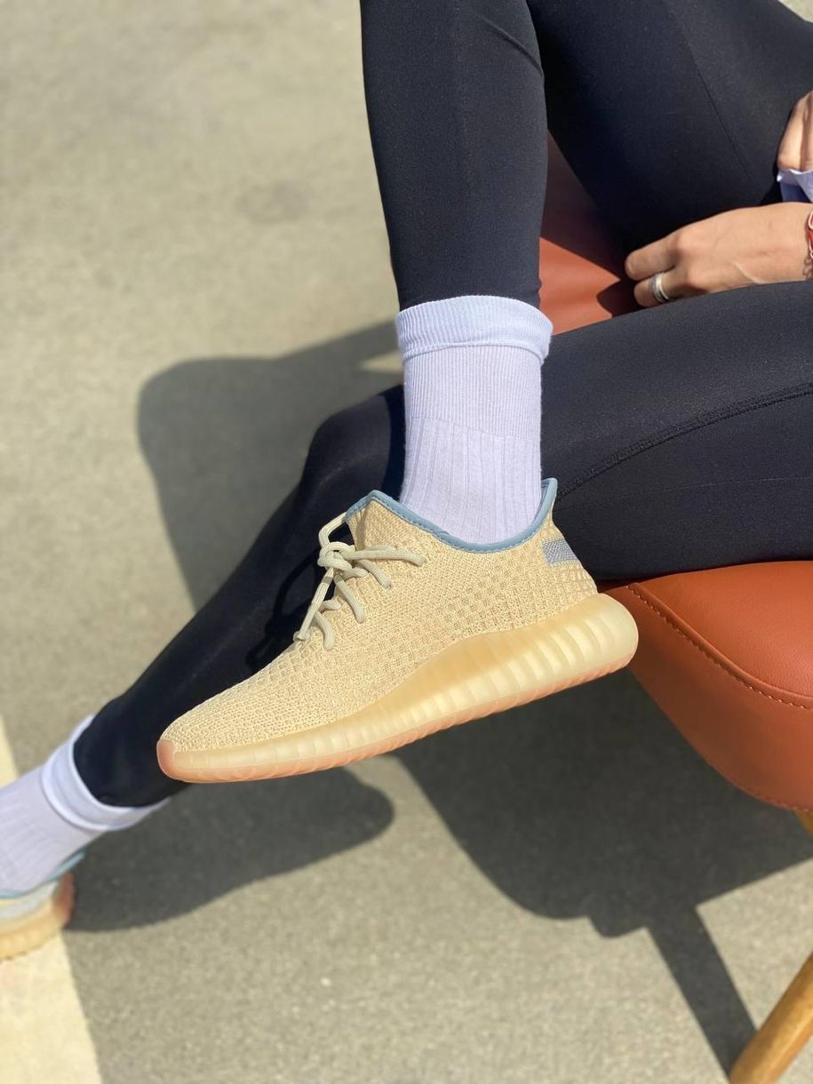 Кросівки Adidas Yeezy Boost 350 V2 Yellow Linen 3060 фото