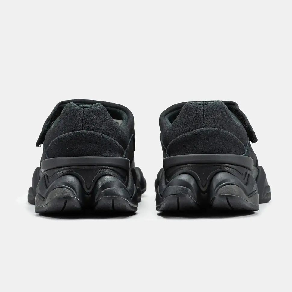 New Balance 8040 Triple Black