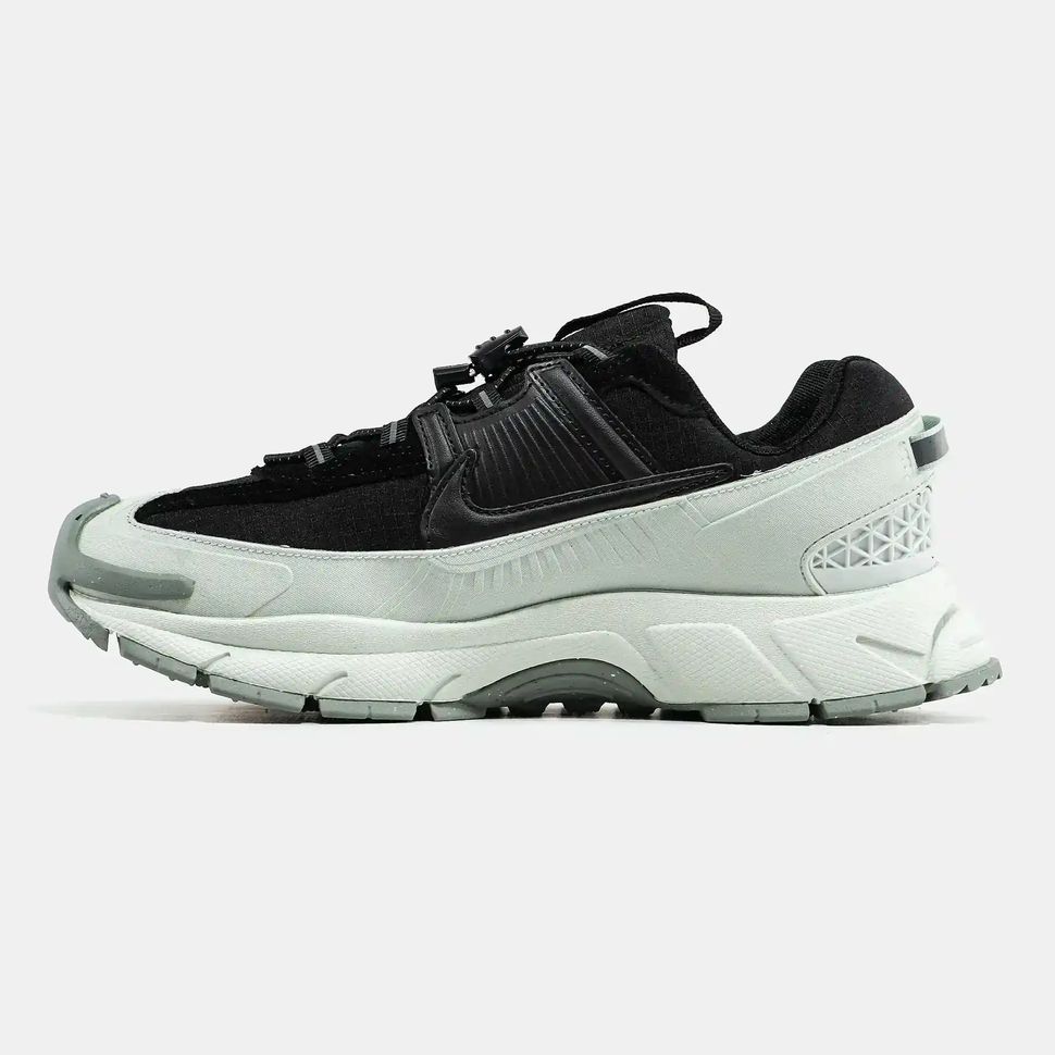 Nike Air Zoom Vomero Roam Black Light Bone
