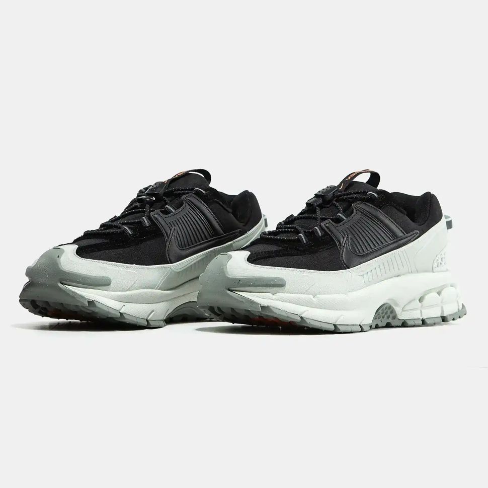 Nike Air Zoom Vomero Roam Black Light Bone