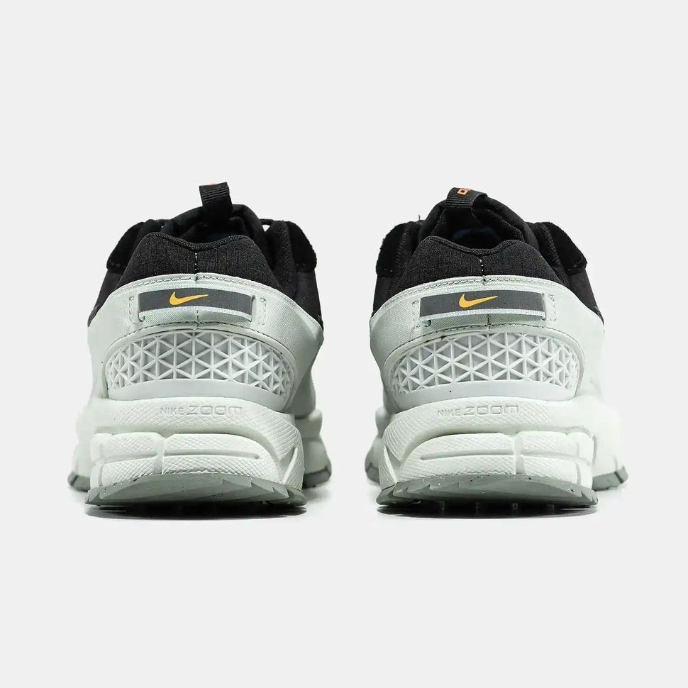 Nike Air Zoom Vomero Roam Black Light Bone