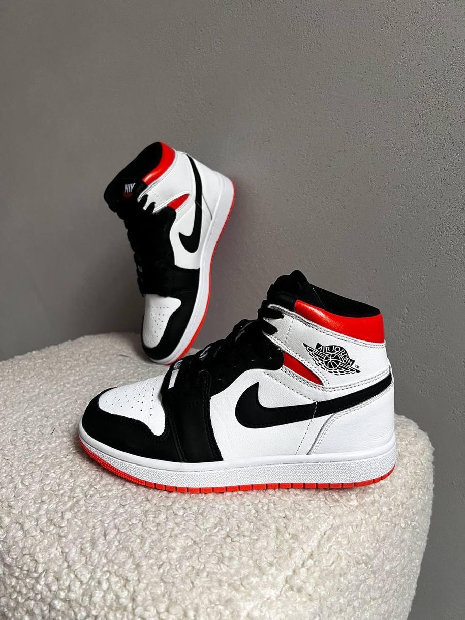 Nike Air Jordan 1 Retro Black Orange 7005 фото