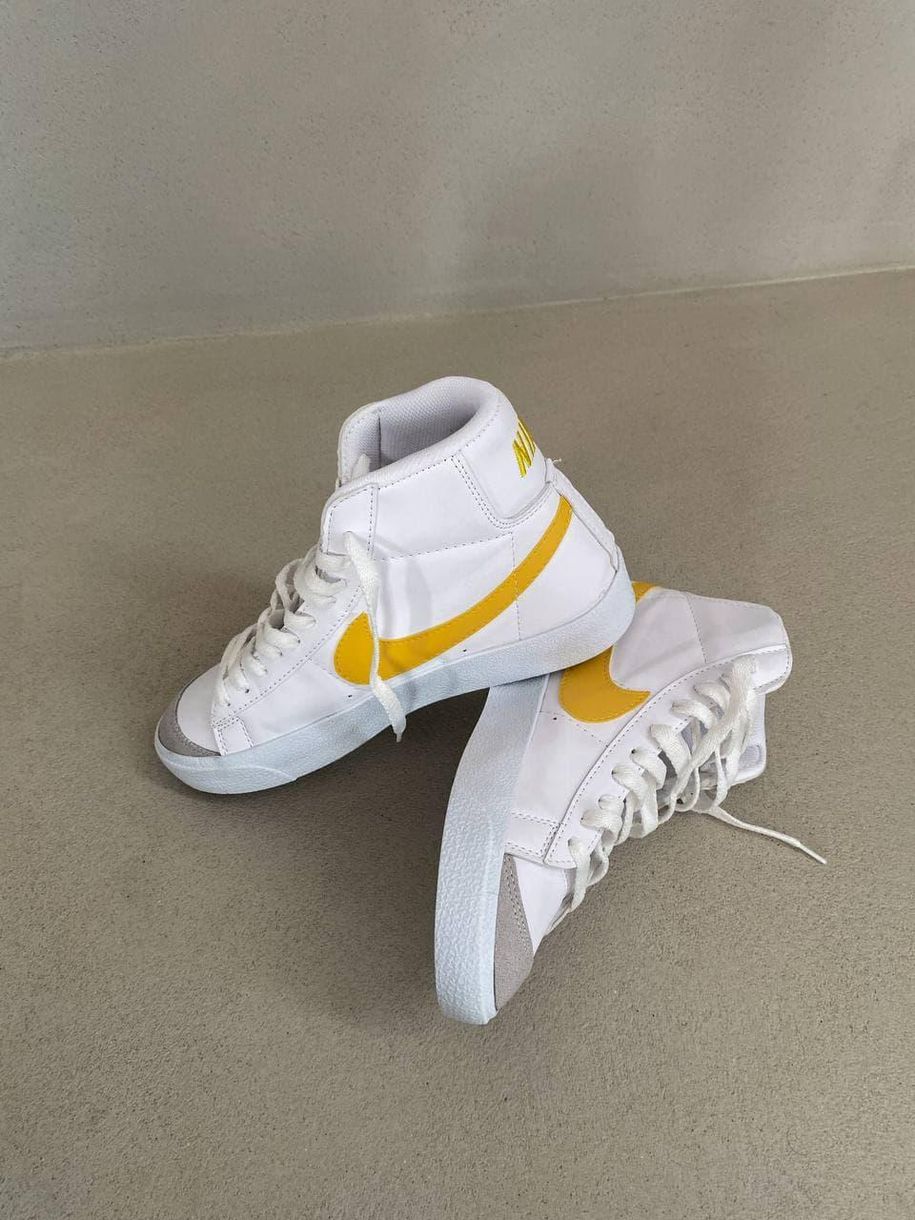 Кросівки Nike Blazer Vintage 77 Yellow 6393 фото