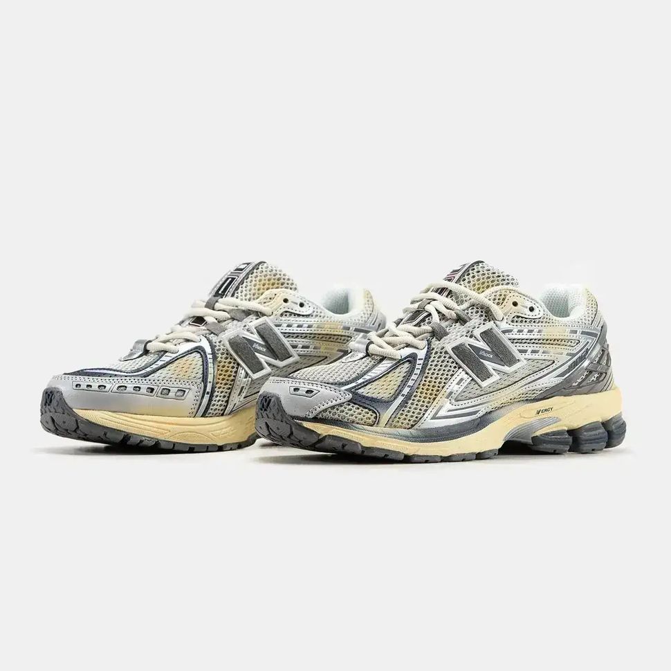 New Balance 1906R Cream Grey Black