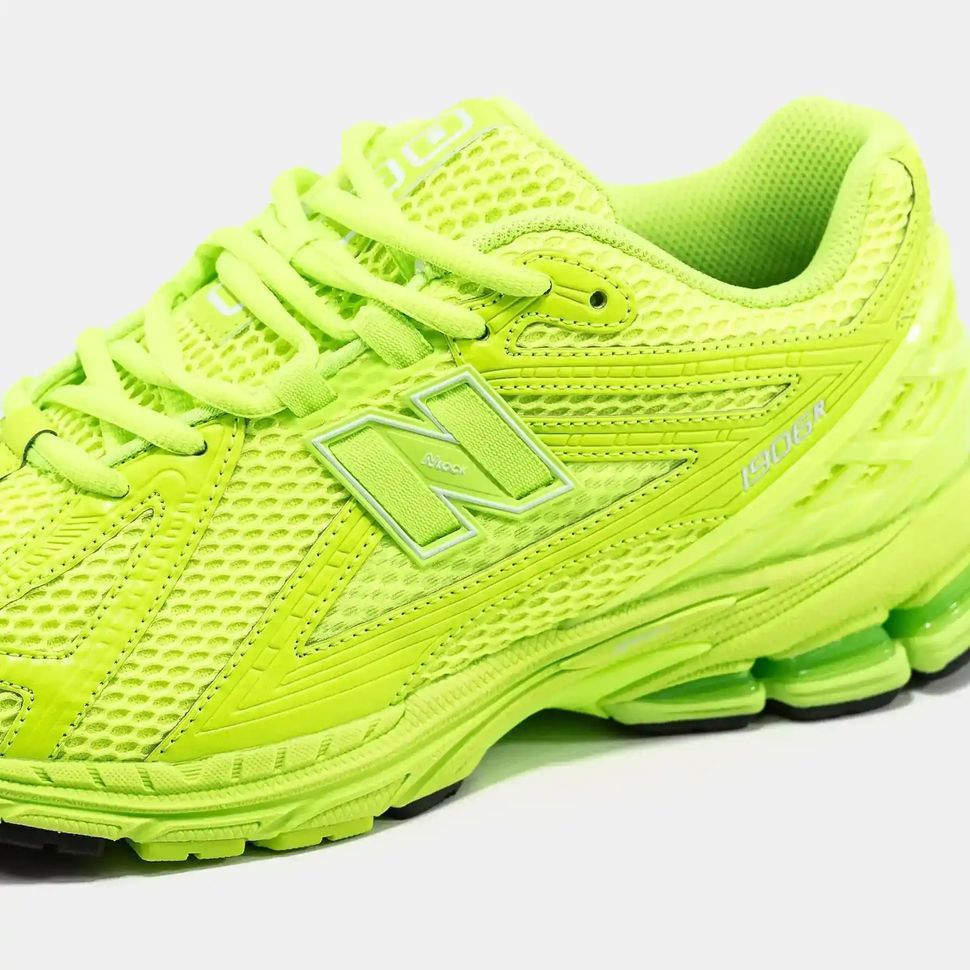 New Balance 1906R Volt Green