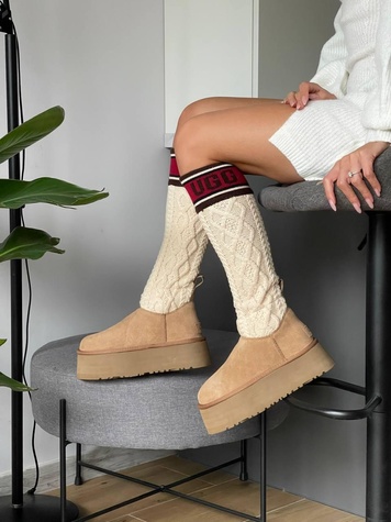 Зимние сапоги UGG Sweater Letter Boots Chestnut, 36