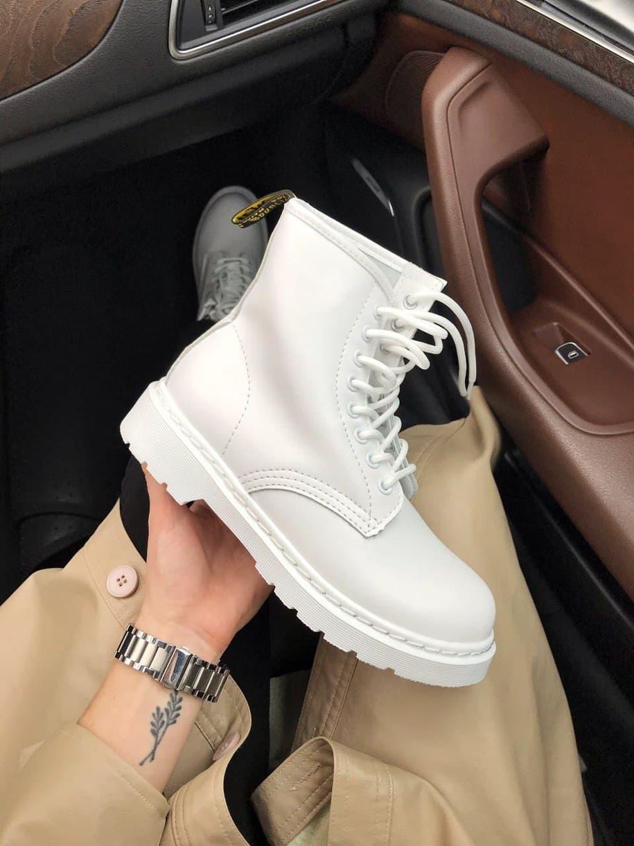 Ботинки Dr. Martens White No Logo 1 4251 фото