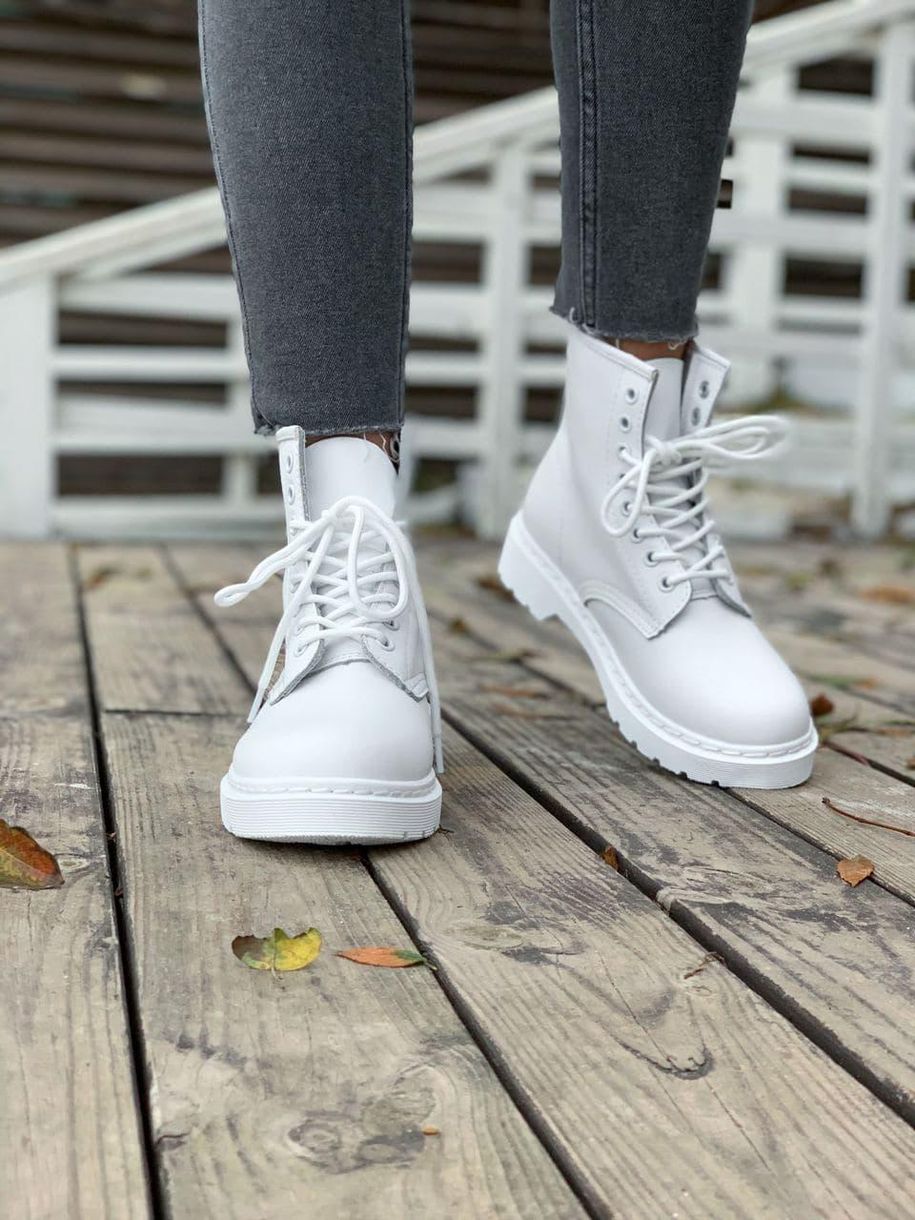 Ботинки Dr. Martens White No Logo 1 4251 фото