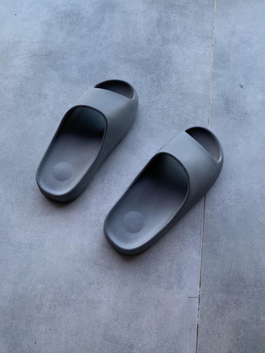 Шльопанці Adidas Yeezy Slide Grey (Без лого) 8472 фото