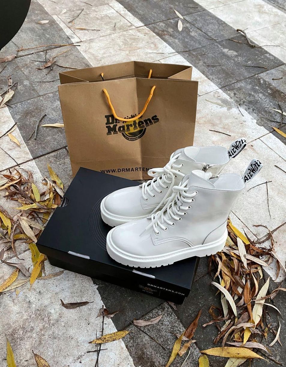 Черевики Dr. Martens JADON White Patent Premium No Logo (Молнія) 4371 фото