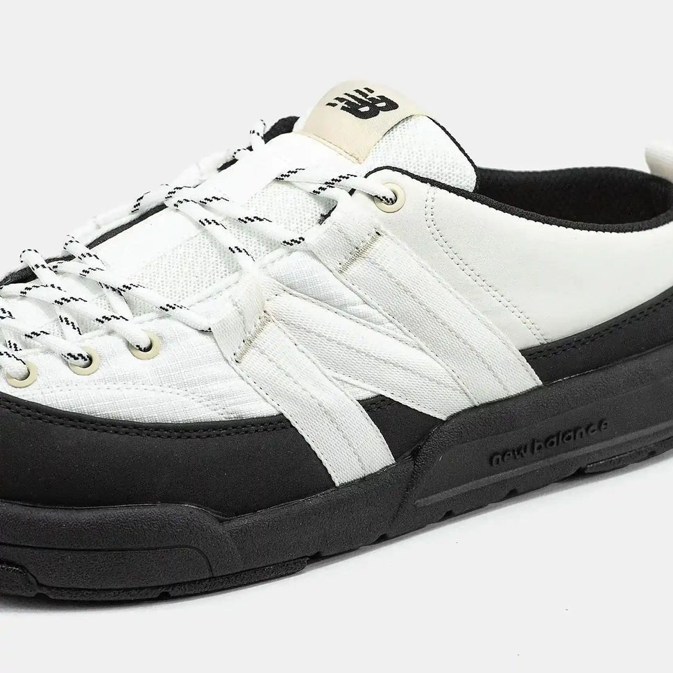 New Balance CRV Mule v2 White Black
