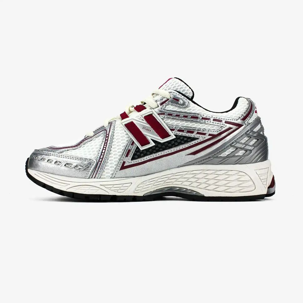 New Balance 1906R Silver Classic Crimson