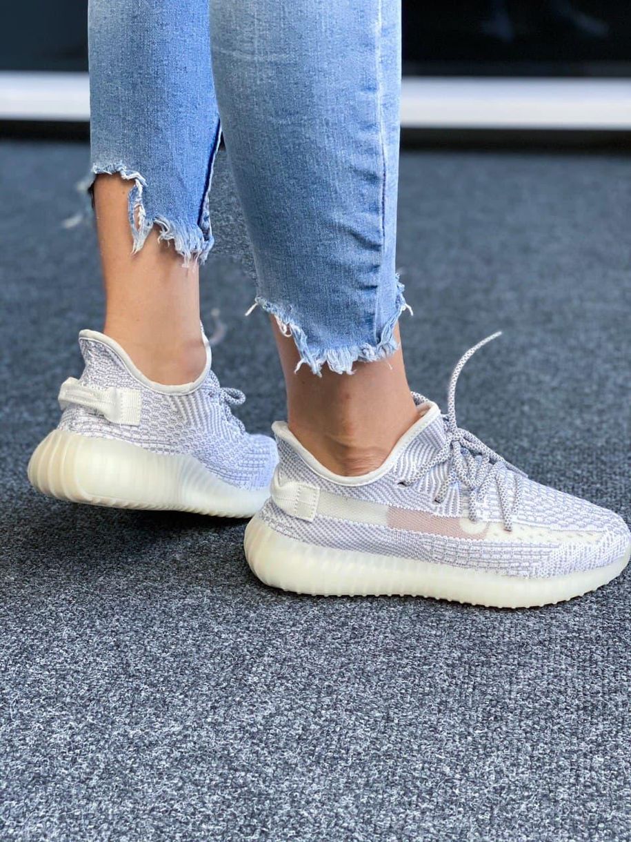 Кросівки Adidas Yeezy Boost 350 V2 Static Reflective Laces 3026 фото