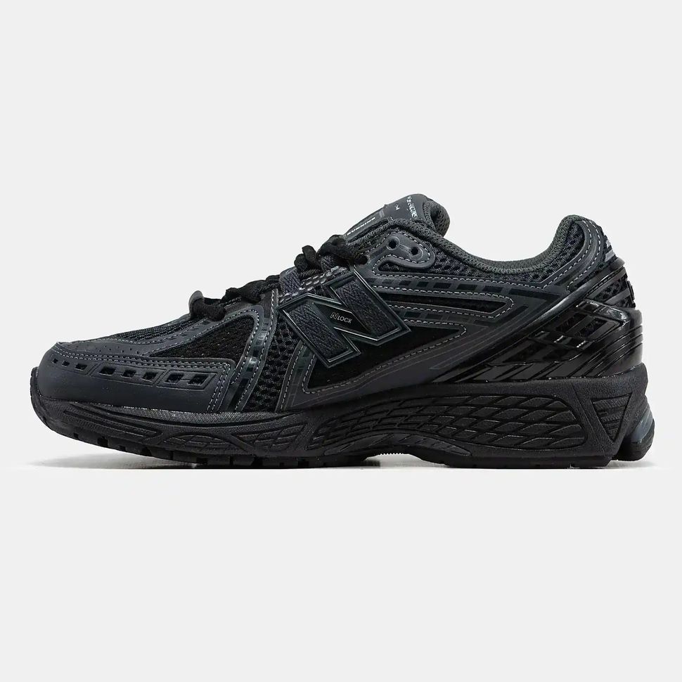 New Balance 1906R Triple Black