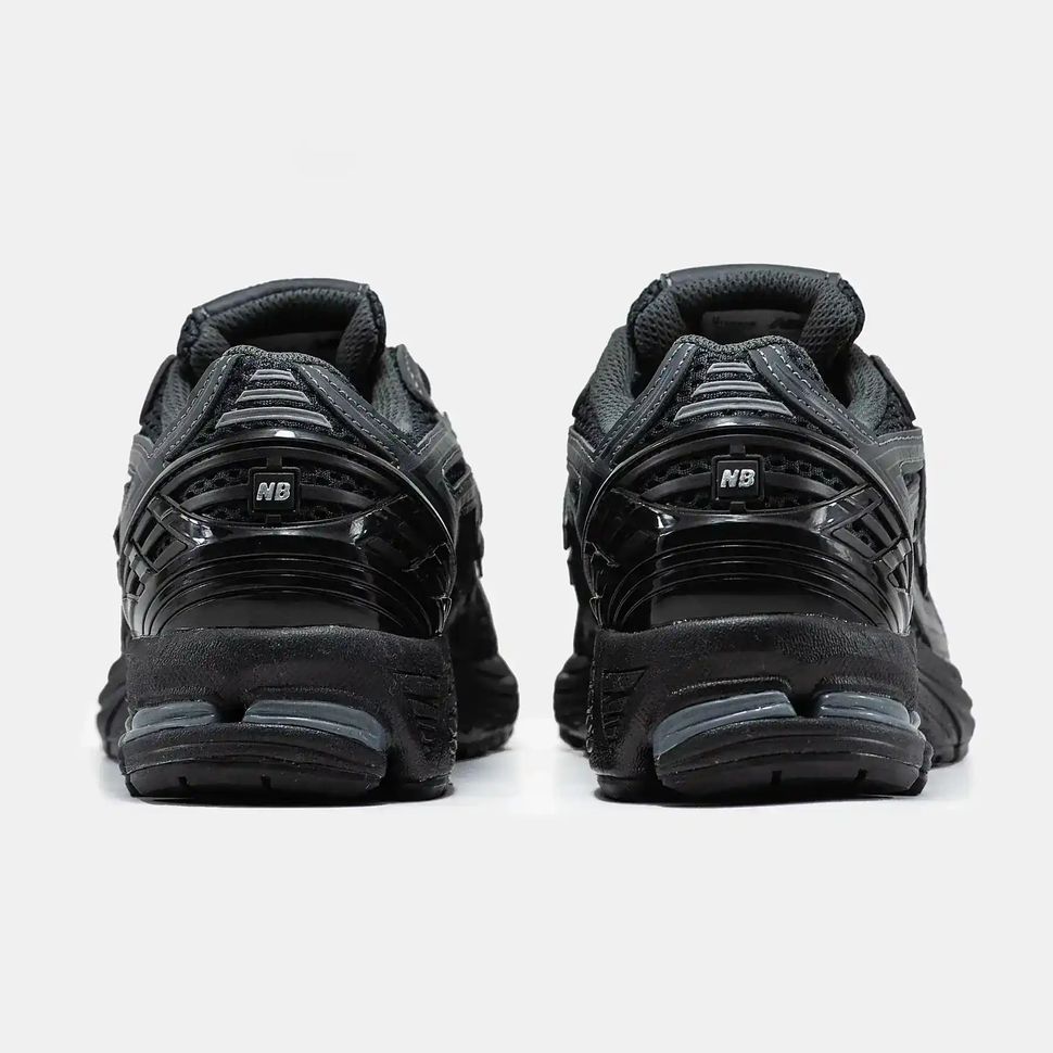 New Balance 1906R Triple Black