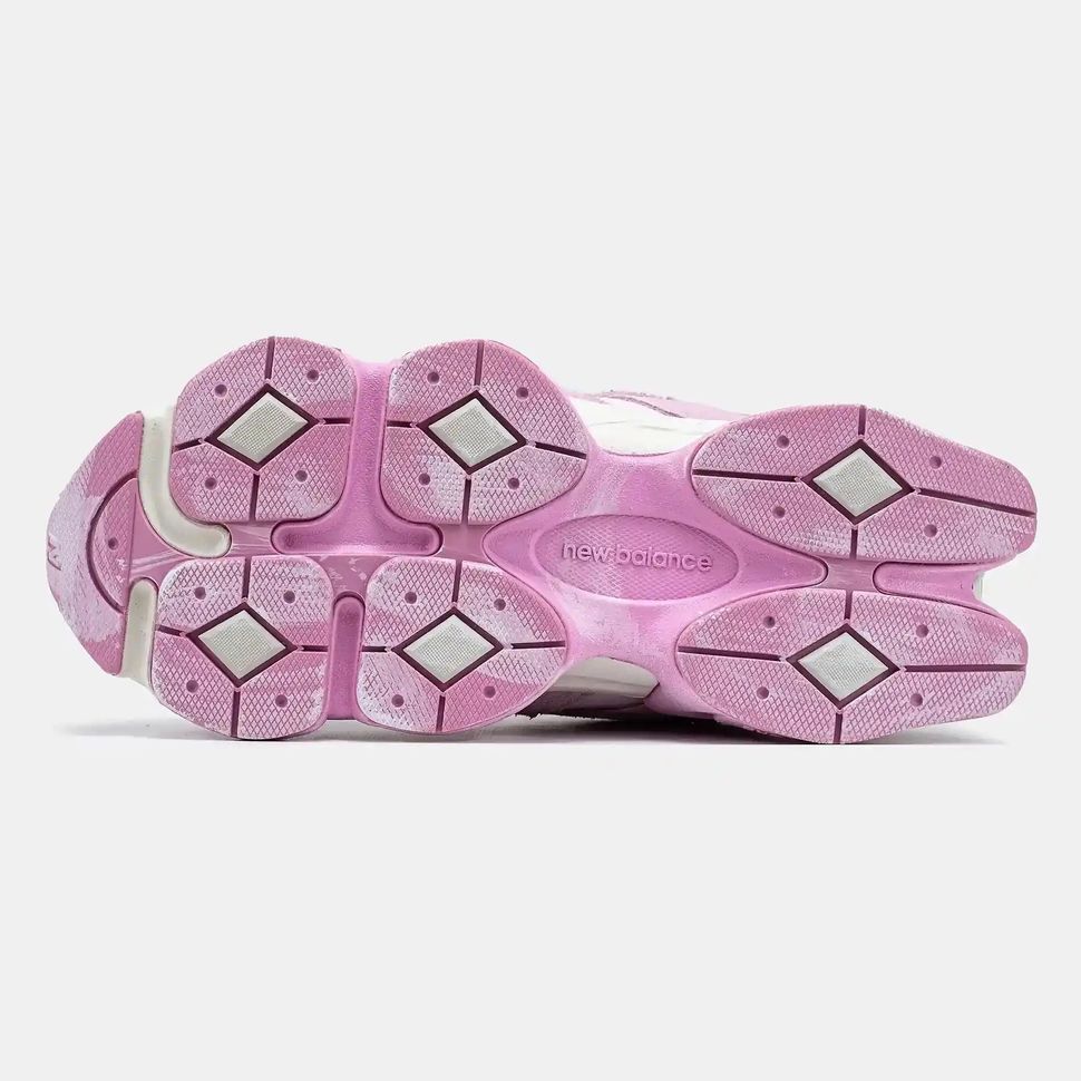 New Balance 9060 Lilac Pink