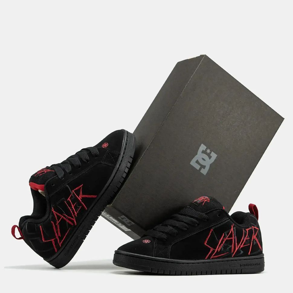 DC x Slayer Court Graffik Black Red