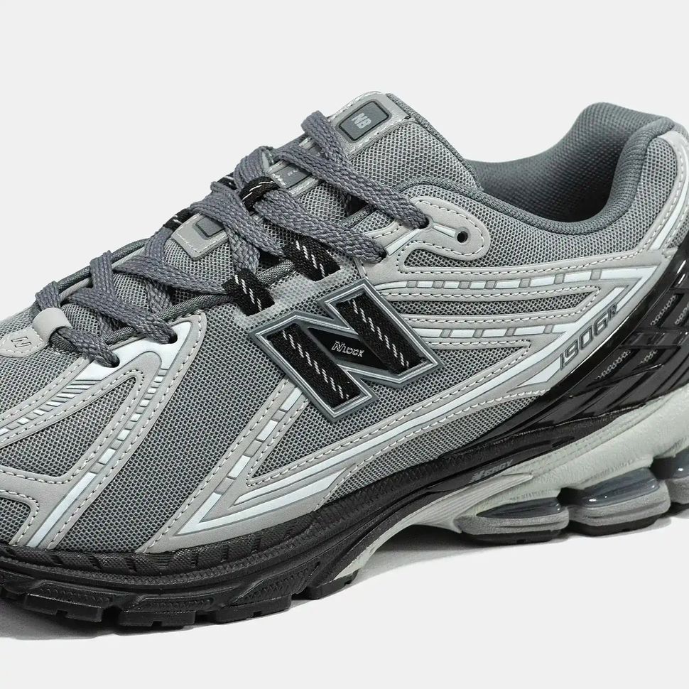 New Balance 1906R Grey Black Silver