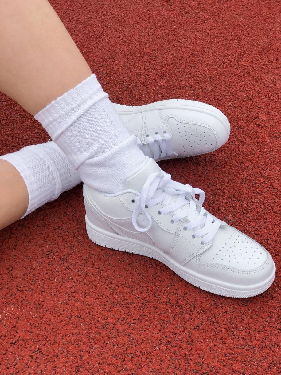 Баскетбольні кросівки Nike Air Jordan Retro 1 Low Full White 2151 фото