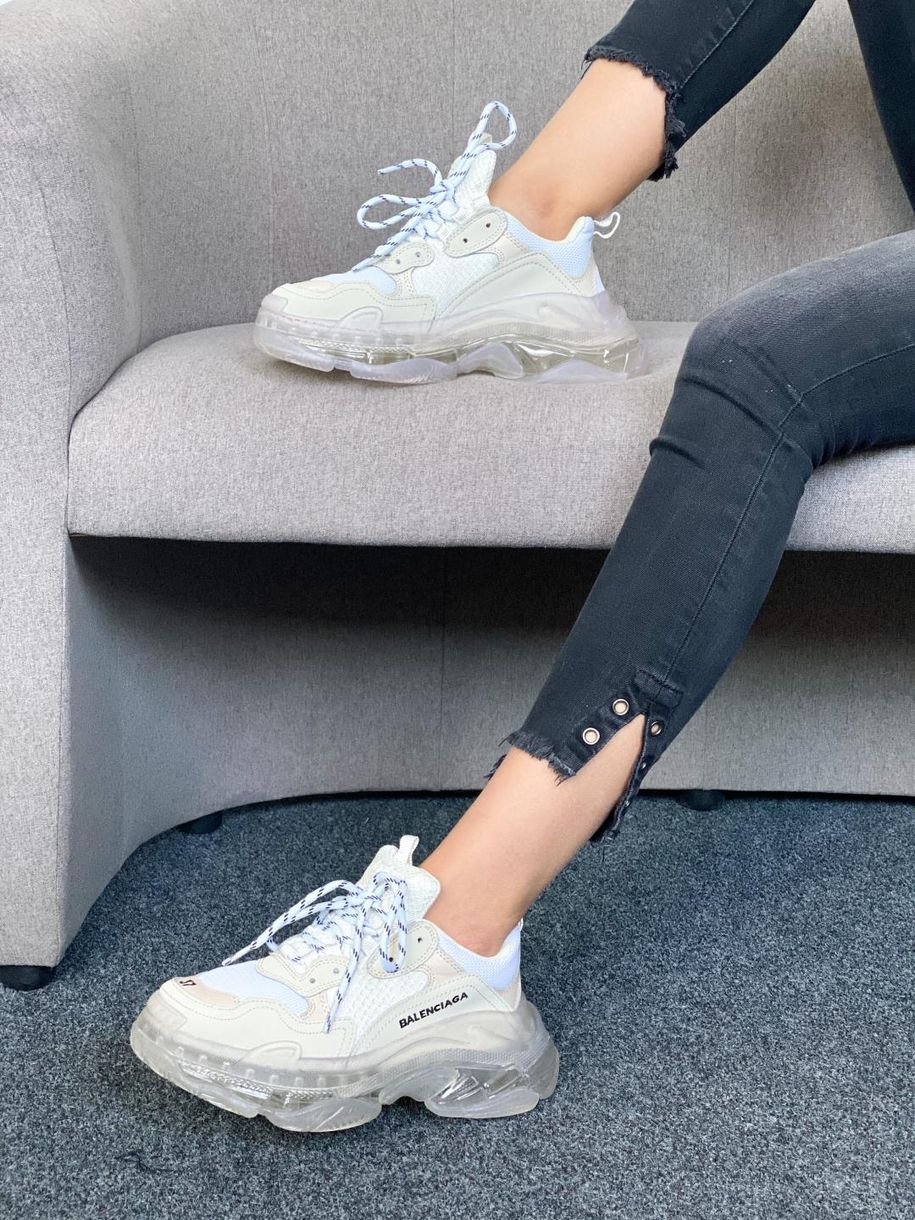 Кросівки Balenciaga Triple S Clear Sole White Beige 3465 фото